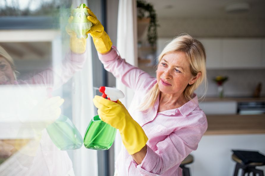 Top Tips for Winter House Cleaning With Arthritis